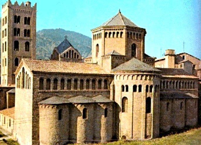 Basílica de Santa María de Ripoll - Gerona.