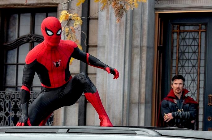el hombre araña nunca regresa a casa