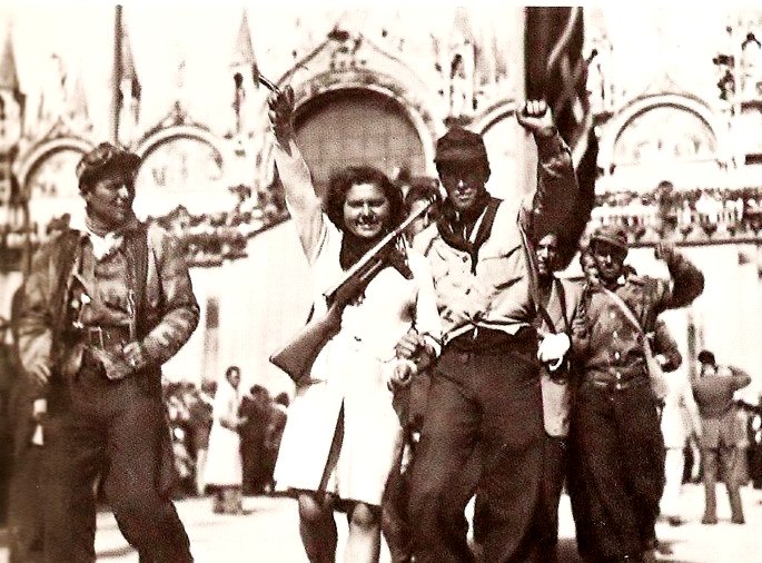 Retrato de Partigiani en Venecia, abril de 1945.