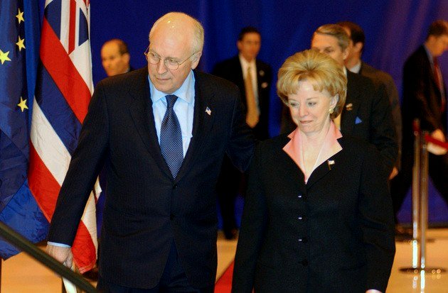 Pareja de la vida real Dick Cheney y Lynne.